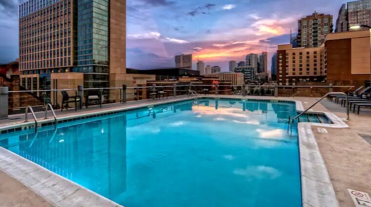 Hilton Garden Downtown Convention Center 3*