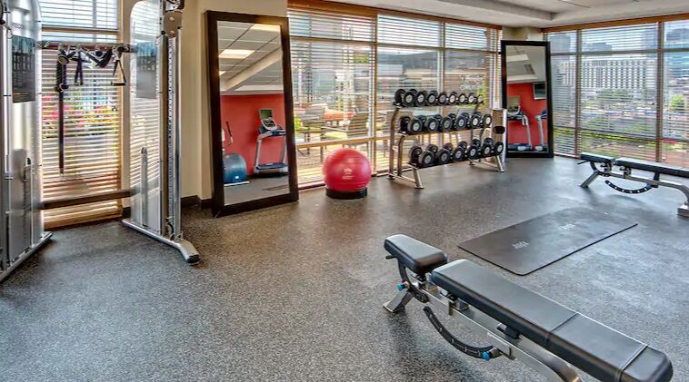 Hilton Garden Downtown Convention Center Nashville